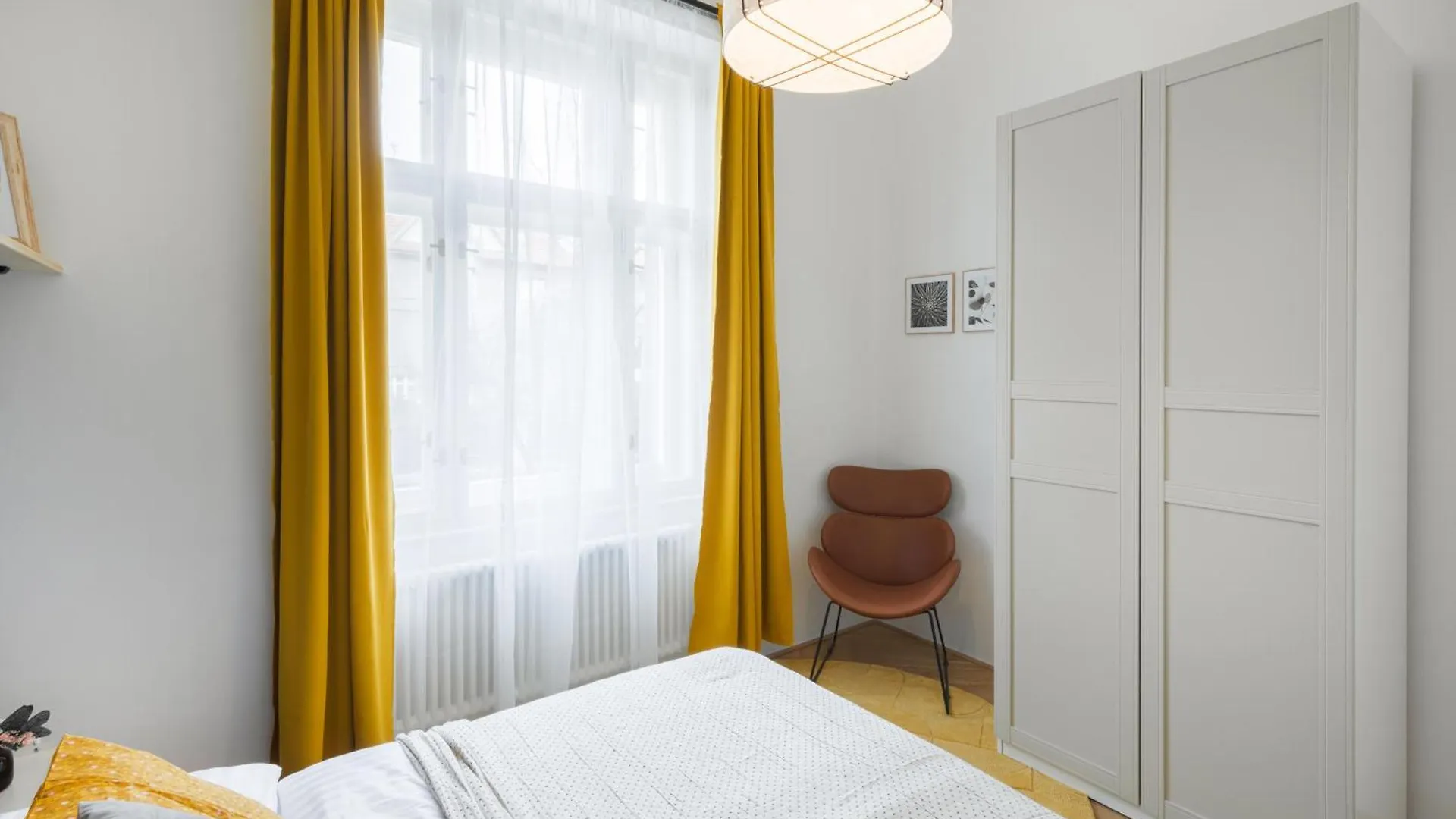 Beautiful Cozy Apartment For 2 People Prague